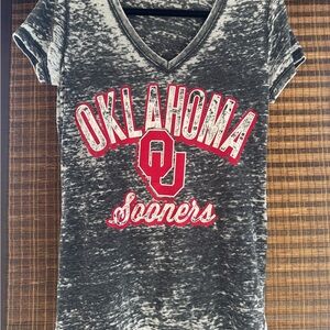 5th & Ocean Heathered Gray and Black Marled Knit Top